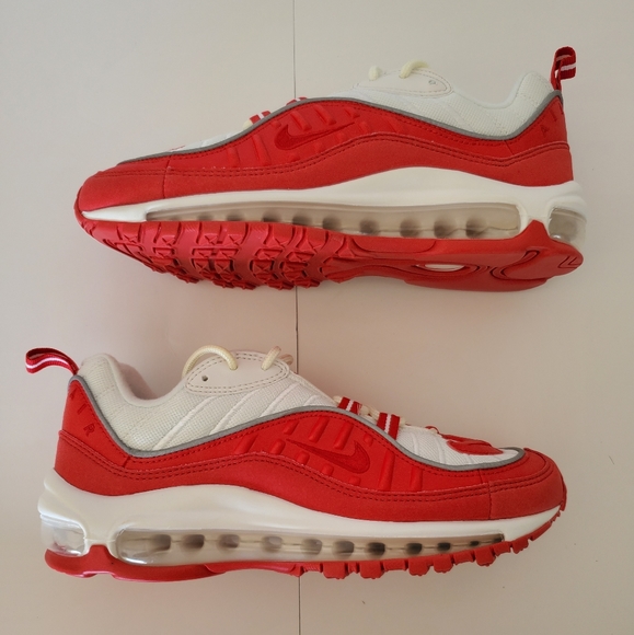 Nike Air Max 98 University Red Summit GS Size 6Y - Picture 3 of 6